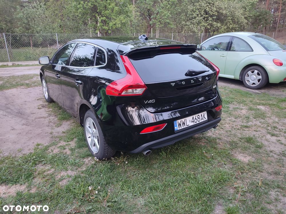 Volvo V40 D4 Drive-E Momentum - 5