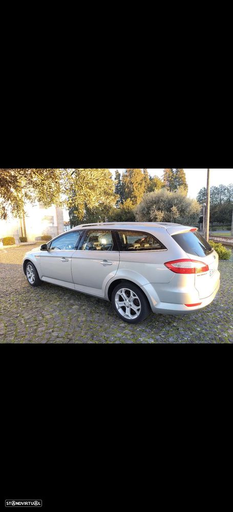 Ford Mondeo SW 2.0 TDCi Titanium - 4