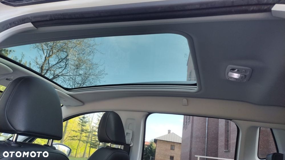 Peugeot 2008 e-HDi FAP 115 STOP & START Allure - 17