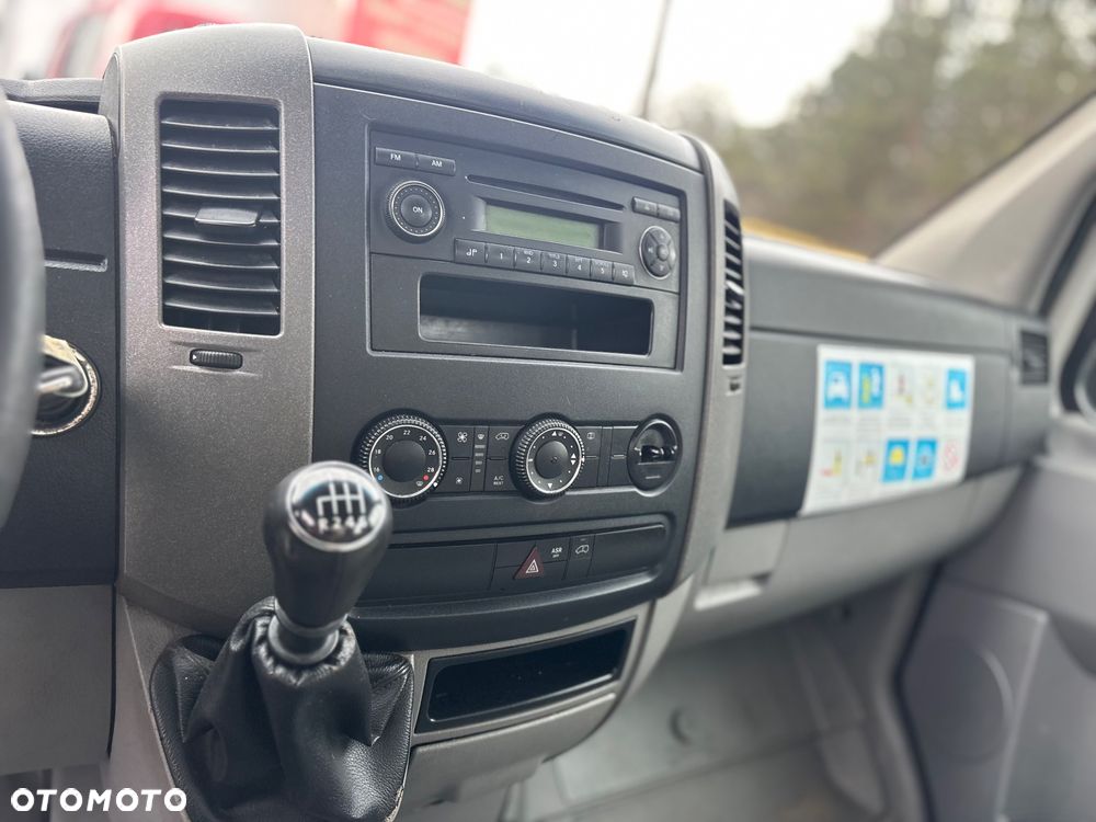 Volkswagen Crafter - 9