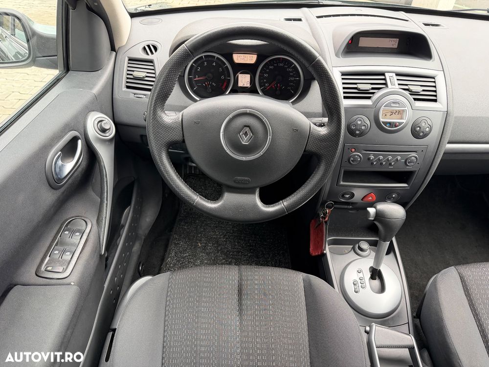 Renault Megane 1.6 Aut. Dynamique - 11