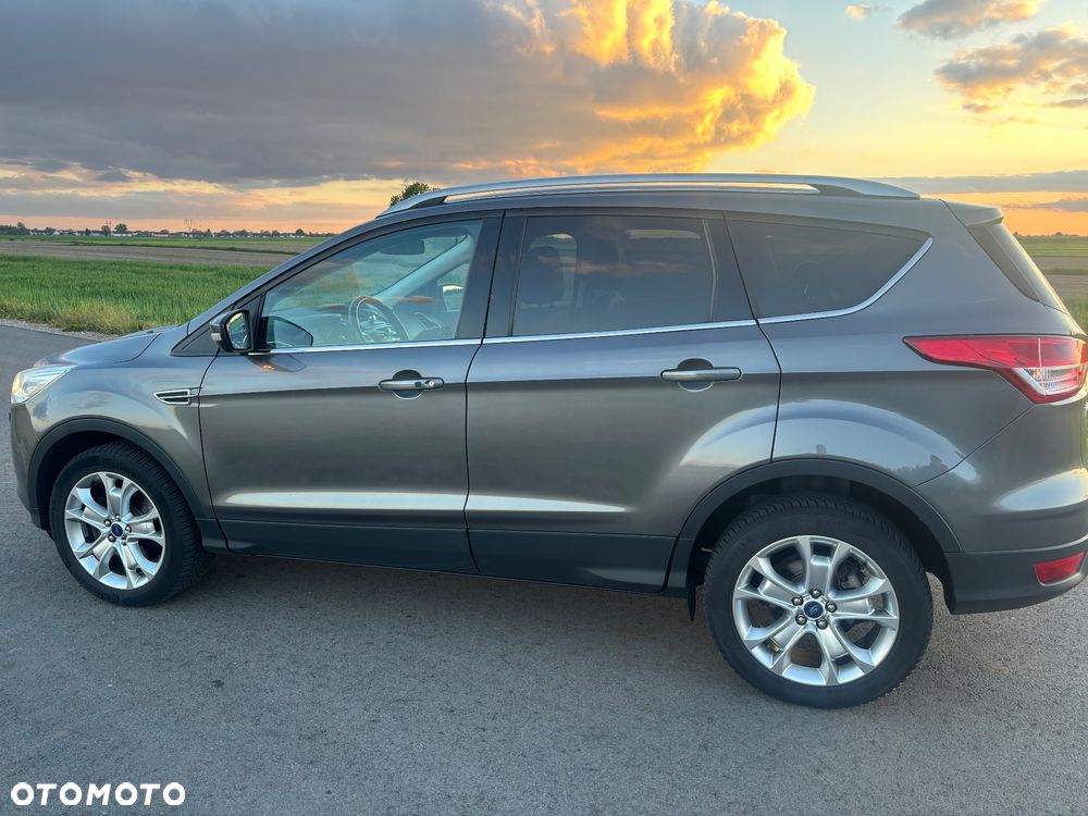 Ford Kuga 2.0 TDCi 4WD Titanium - 17