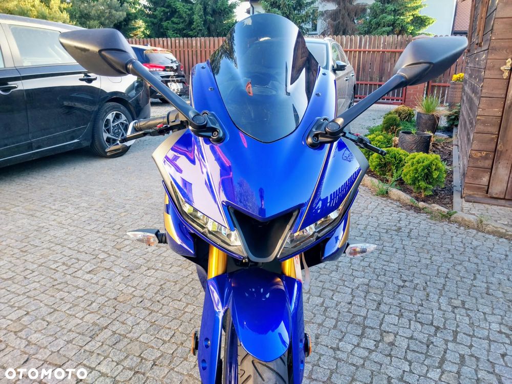Yamaha YZF - 10