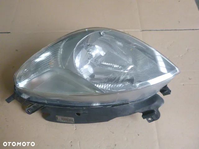LAMPA LEWY PRZÓD LEWA PRZEDNIA CITROEN XSARA PICASSO - 16