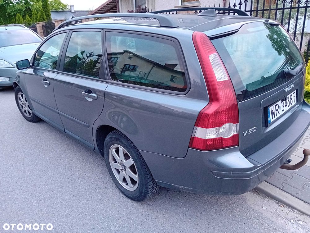 Volvo V50 - 3