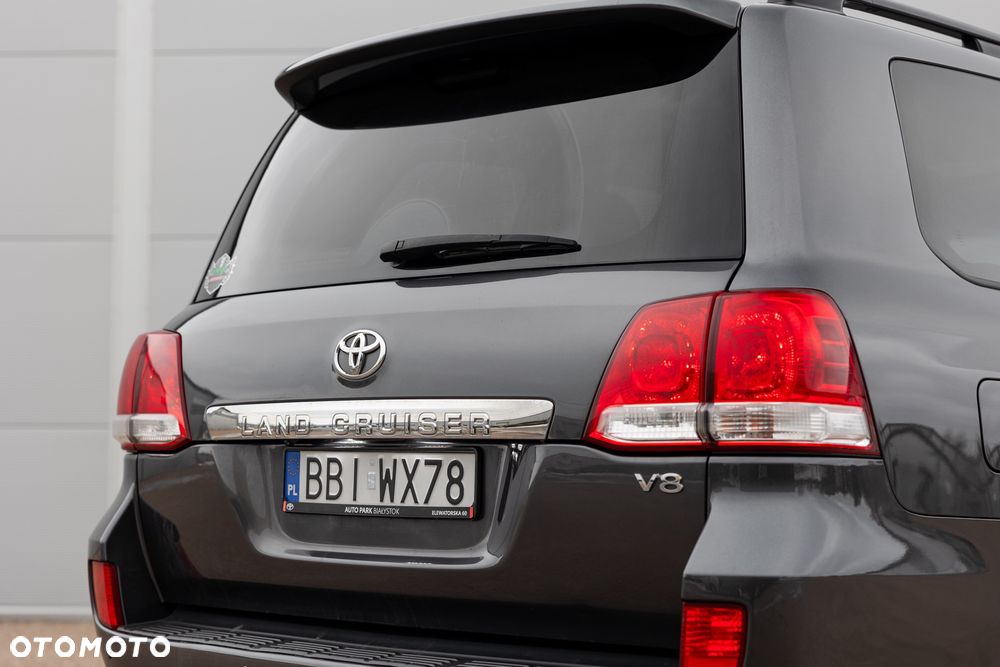 Toyota Land Cruiser LC 4.5 D-4D X 7os - 16