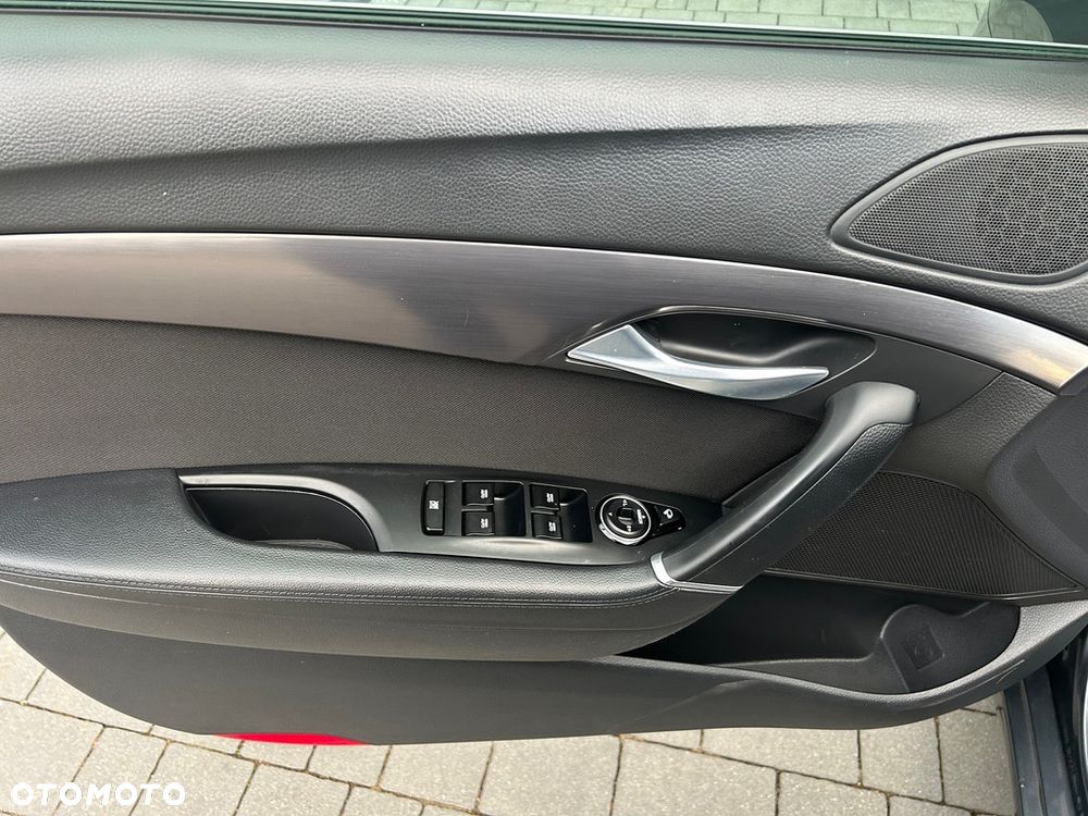 Hyundai i40 Kombi blue 1.6 Family+ - 29