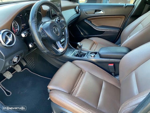Mercedes-Benz GLA 180 (CDI) d Urban - 18