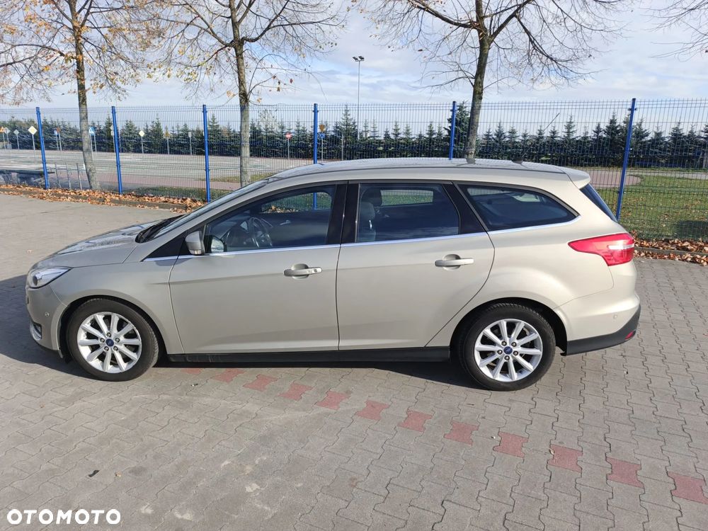 Ford Focus 1.5 EcoBoost SYNC Edition ASS PowerShift - 11