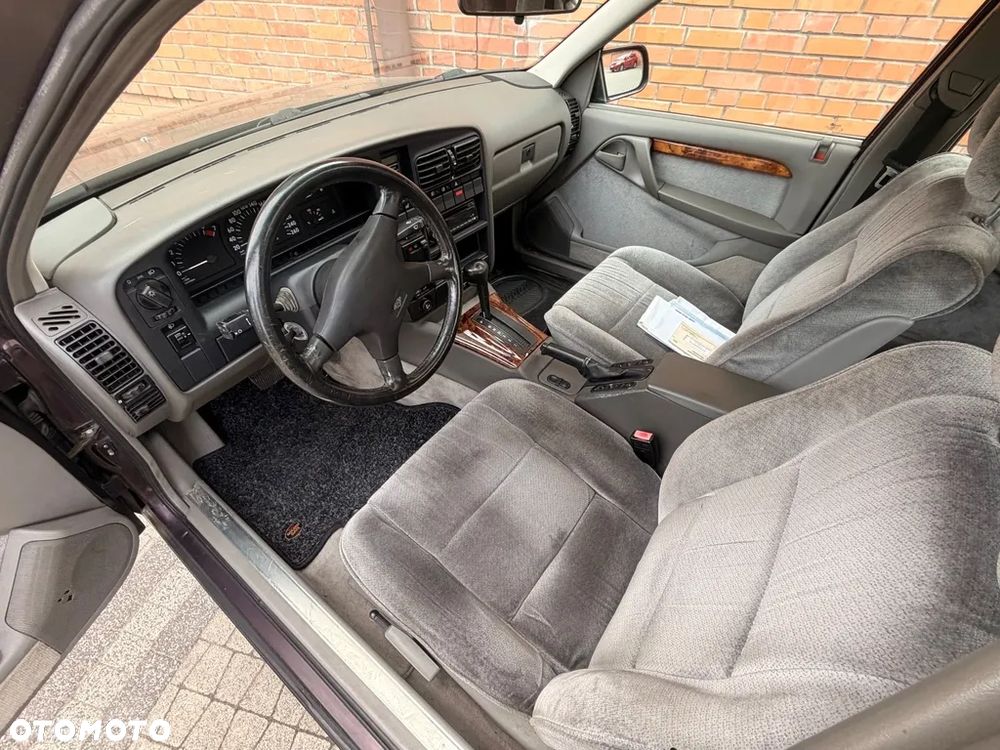 Opel Omega 2.6i CD Diamond - 31