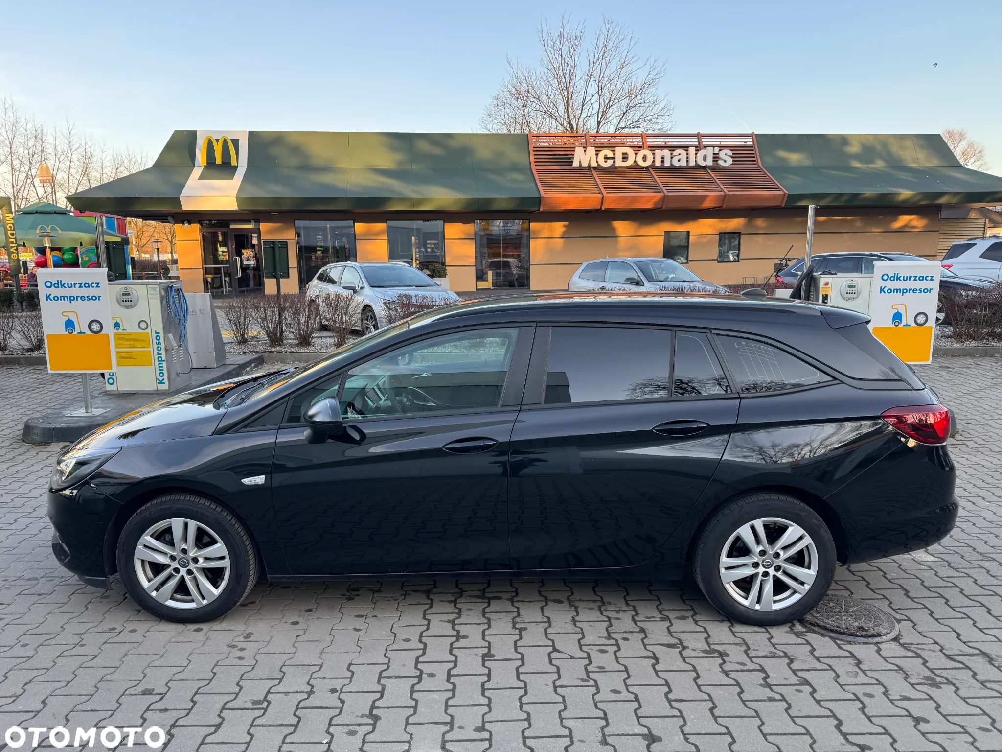 Opel Astra V 1.5 CDTI Edition S&S - 2