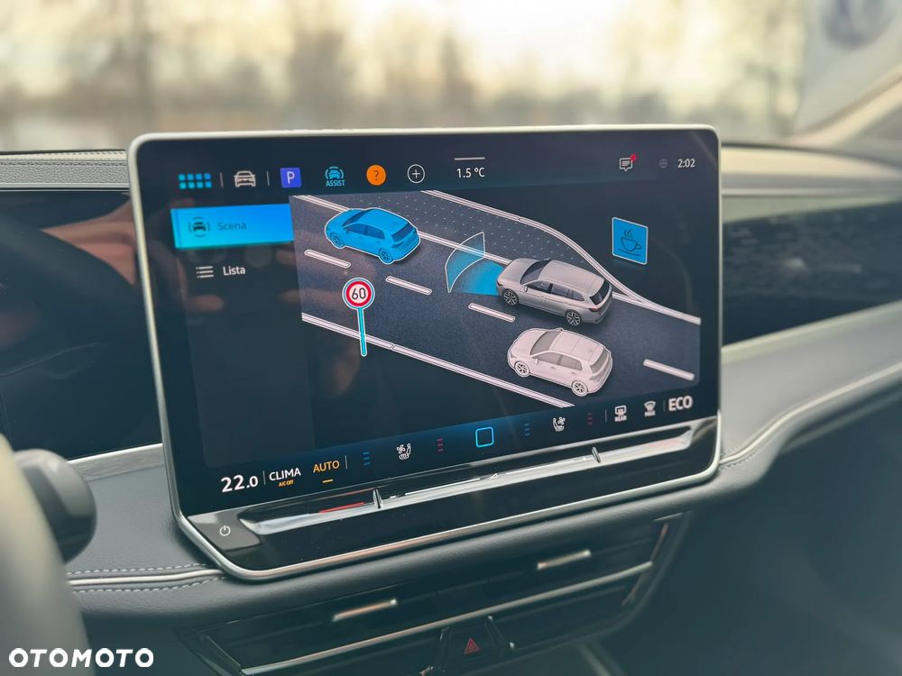 Volkswagen Passat - 20