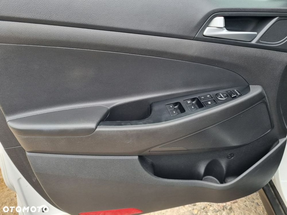 Hyundai Tucson - 23