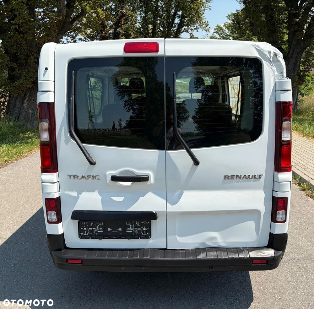 Renault Trafic - 13