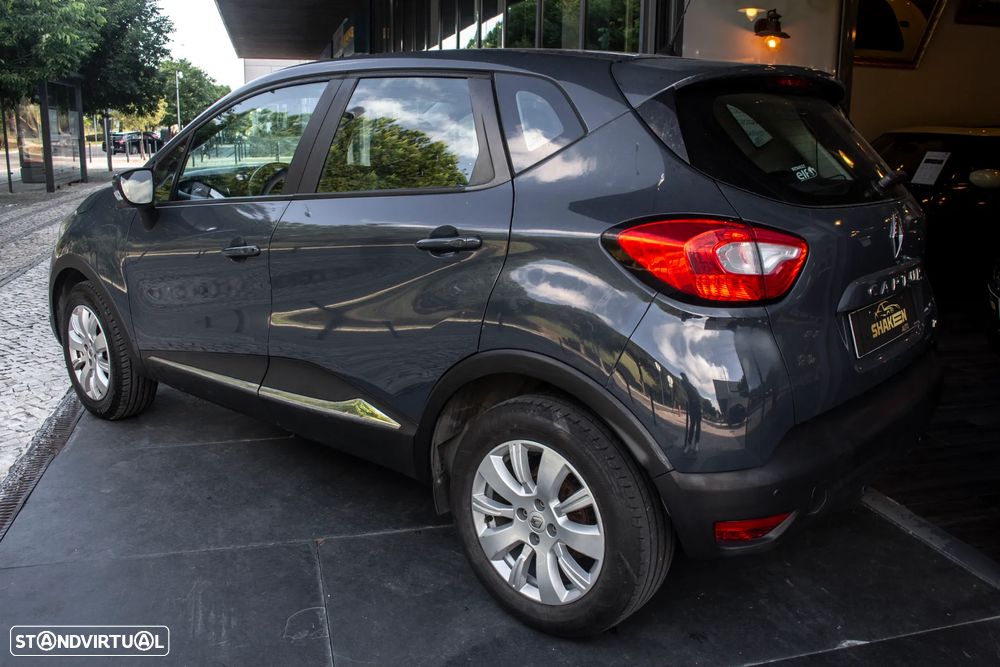 Renault Captur 0.9 TCE Exclusive - 3