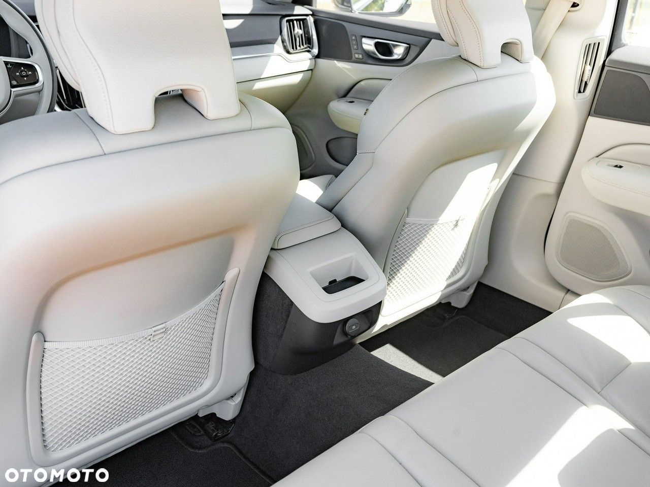 Volvo S60 - 25