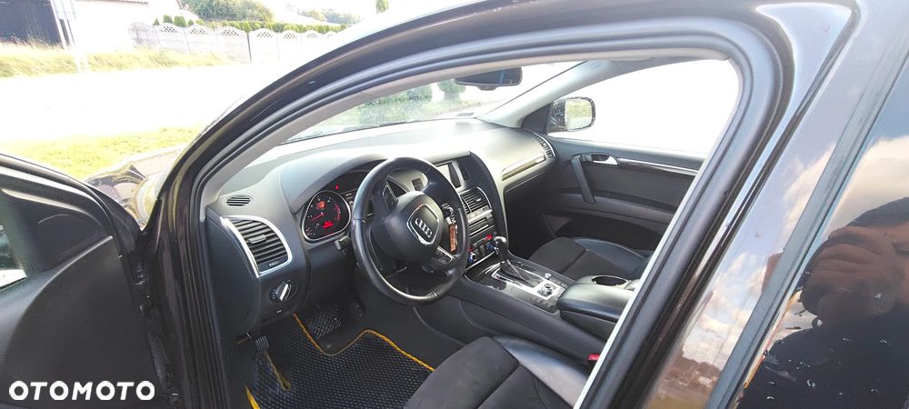 Audi Q7 3.0 TDI DPF clean diesel Quattro Tiptronic - 7