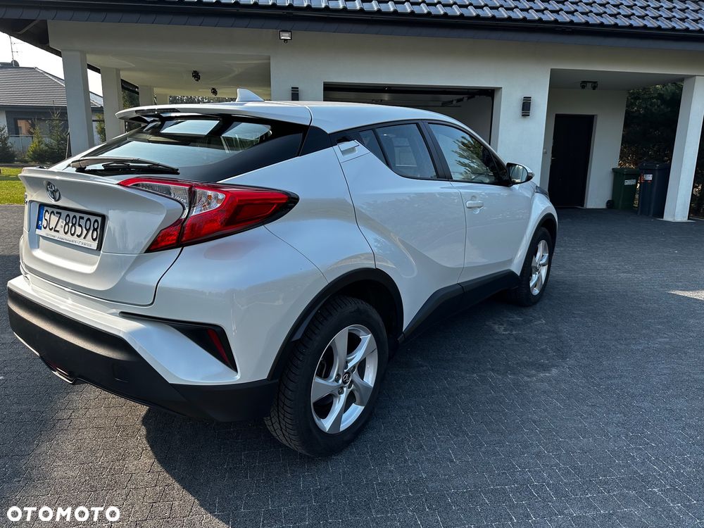 Toyota C-HR 1.2 T Premium - 4