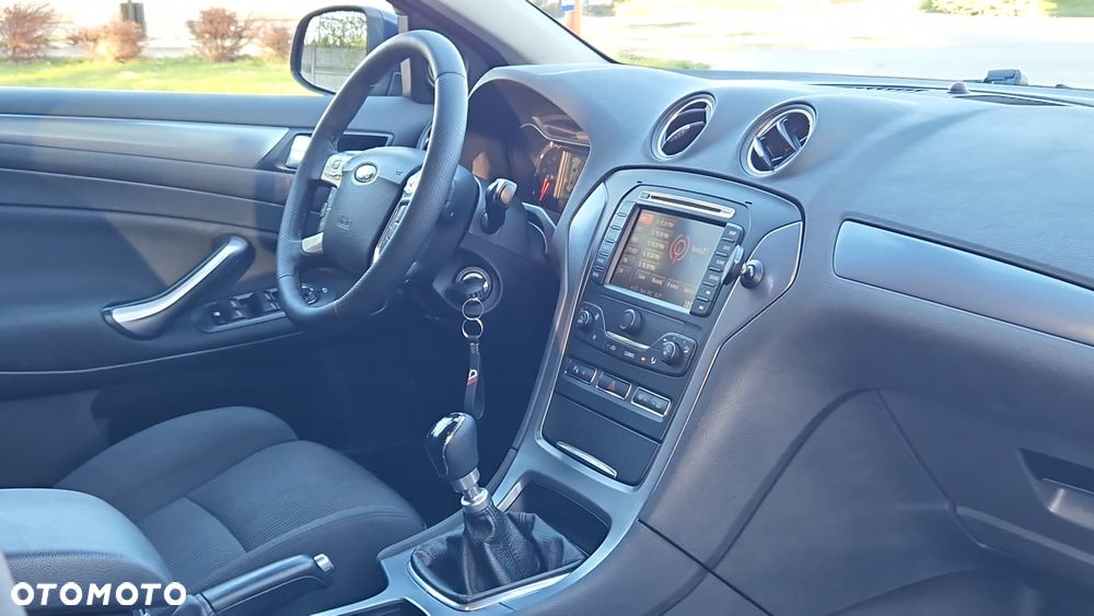 Ford Mondeo 2.0 TDCi Titanium - 15