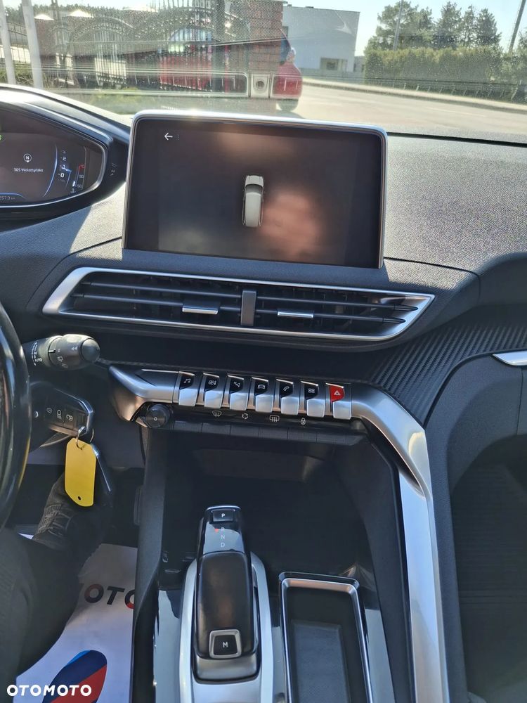 Peugeot 5008 1.5 BlueHDi Active S&S EAT8 - 19