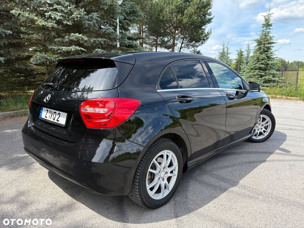 Mercedes-Benz Klasa A 180 (BlueEFFICIENCY) Urban - 4