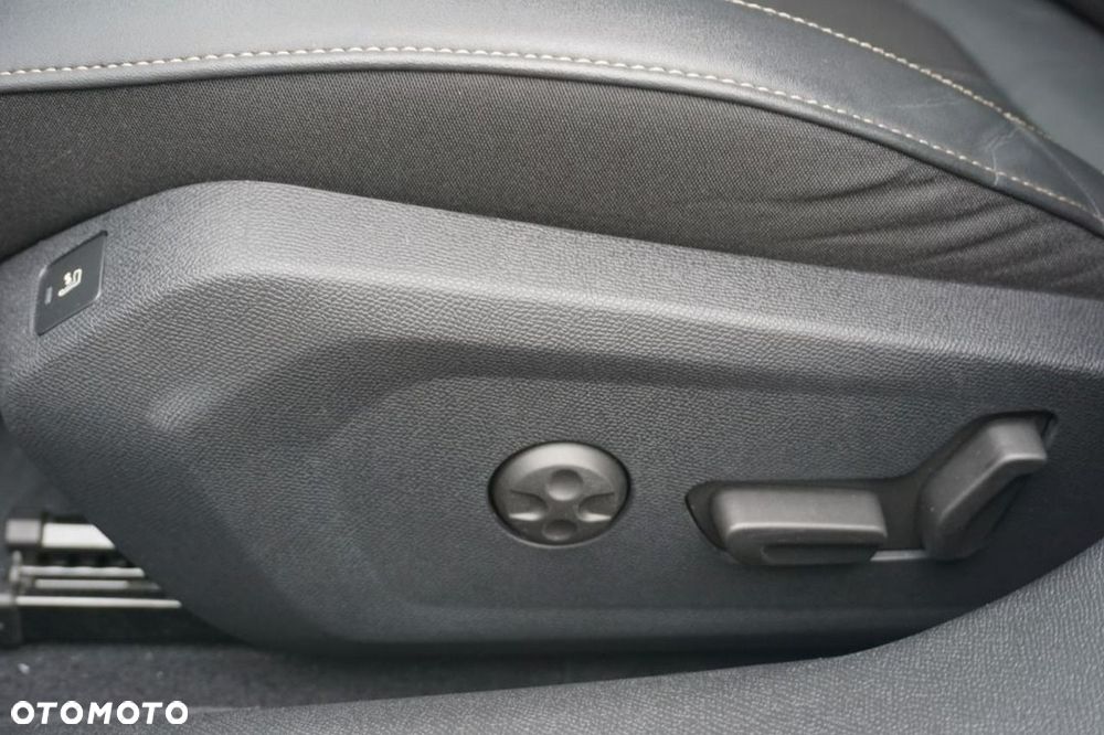 Peugeot 508 PureTech 130 GT S&S EAT8 - 25