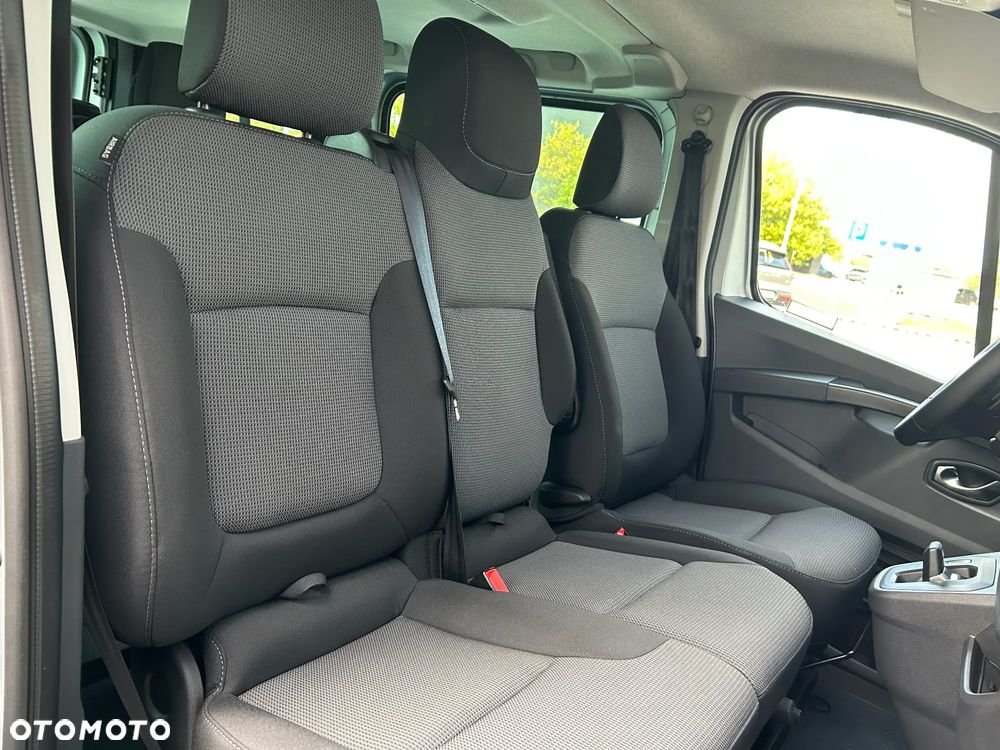 Renault Trafic - 23