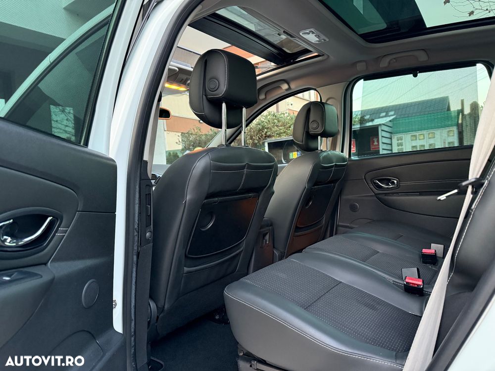 Renault Scenic ENERGY dCi 130 BOSE EDITION - 10