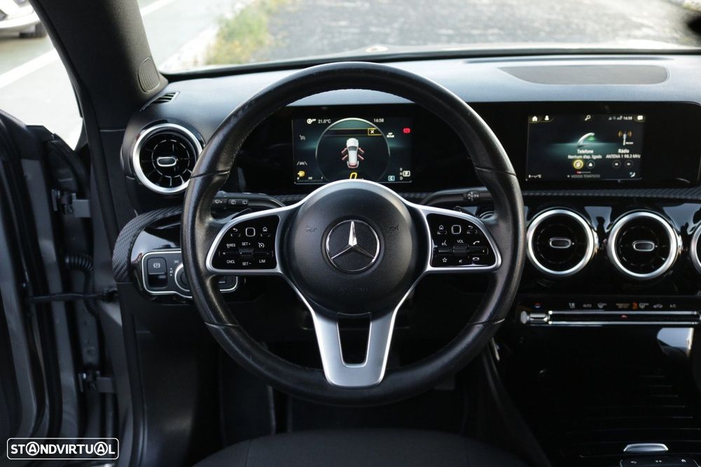 Mercedes-Benz CLA 200 d Shooting Brake Style Plus Aut. - 31