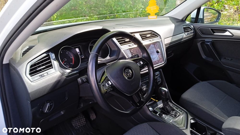 Volkswagen Tiguan Allspace 2.0 TDI SCR DSG Comfortline - 12