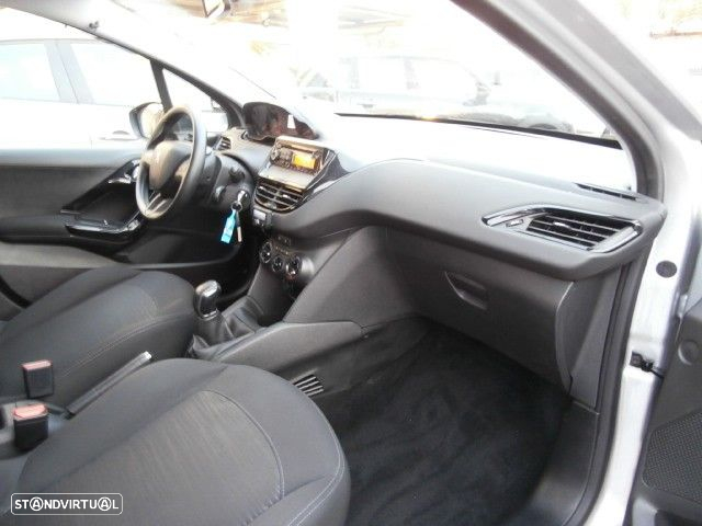 Peugeot 208 1.0 VTi Active - 26
