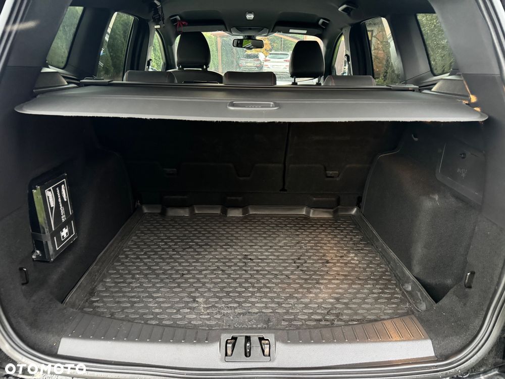 Ford Kuga - 18