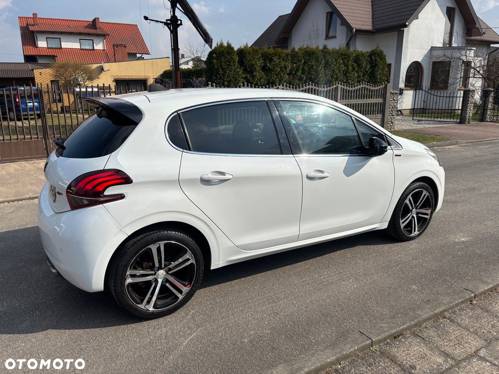 Peugeot 208 PureTech 110 Stop & Start Tech Edition - 8