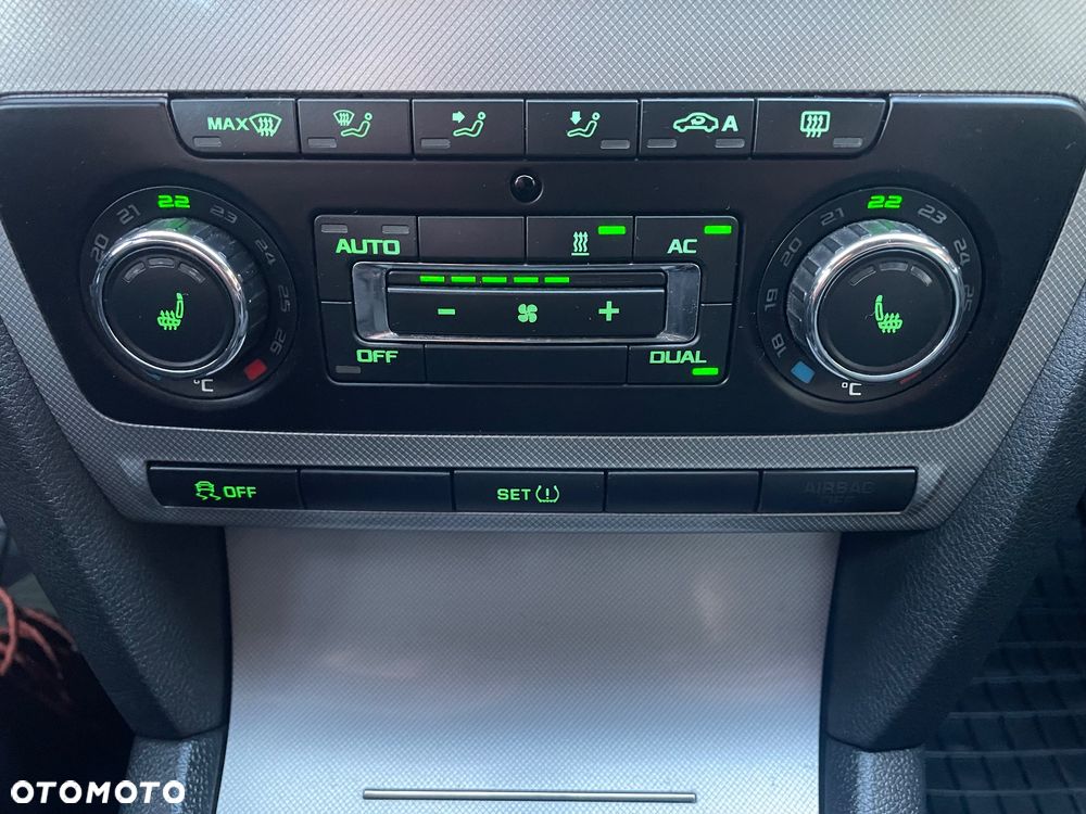 Skoda Octavia 1.6 TDI DPF 4x4 Elegance - 7