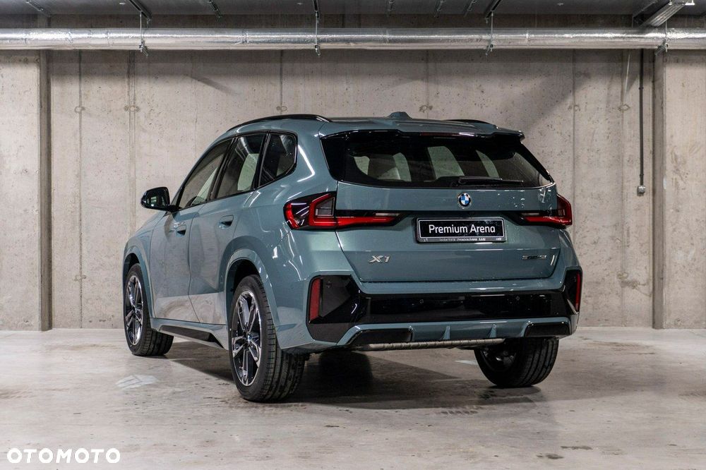 BMW X1 sDrive18i - 8