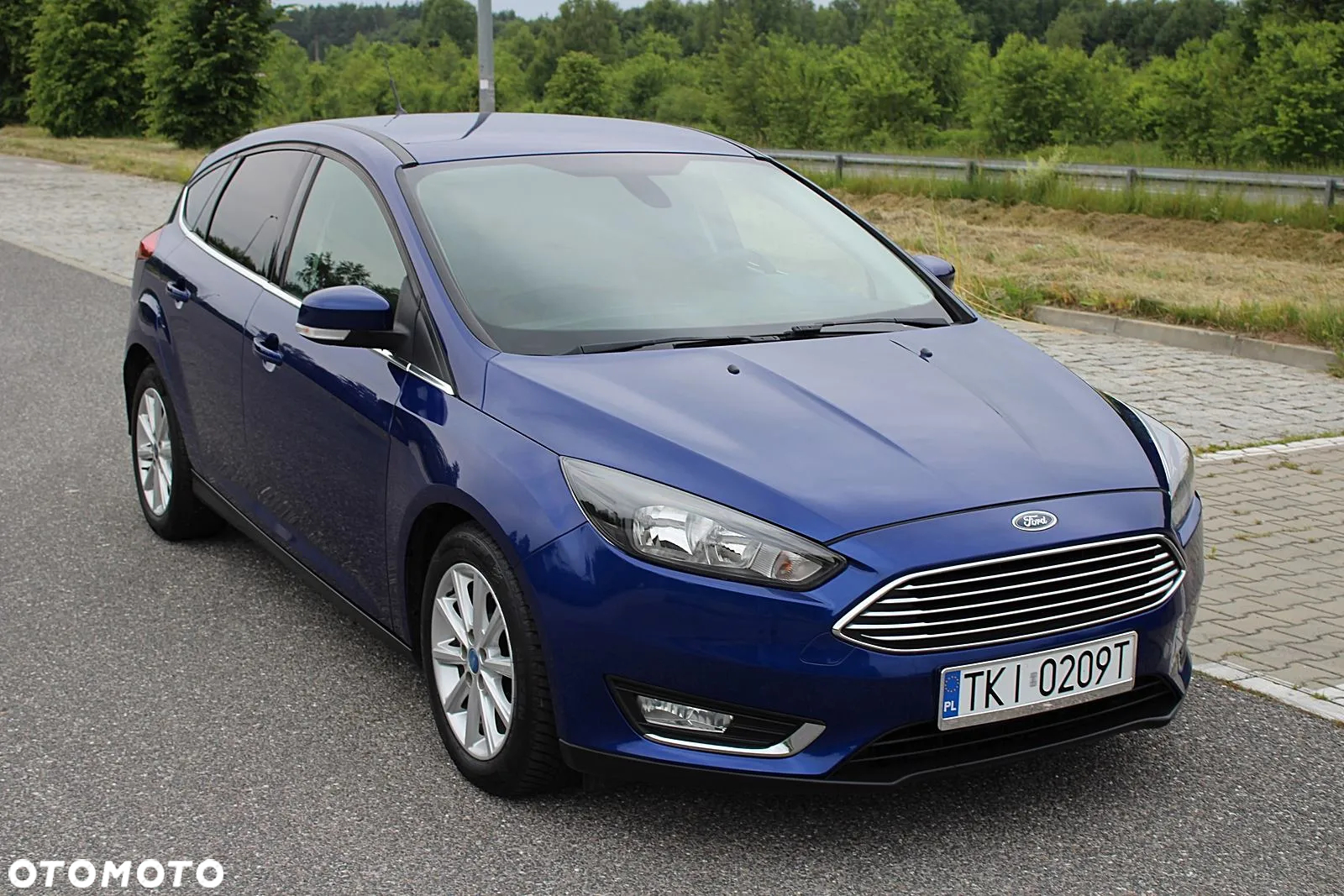 Ford Focus 1.5 EcoBlue Start-Stopp-System TITANIUM - 2