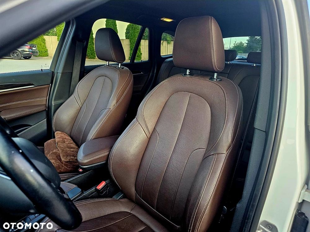 BMW X1 - 16