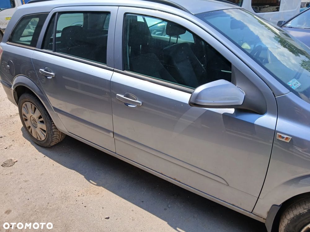 opel astra h z163 maska zderzak lampa grill błotnik drzwi zbiornik paliwa szyba lusterko klamka - 3