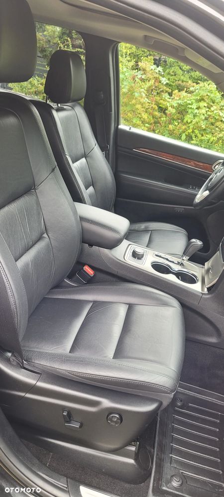 Jeep Grand Cherokee 5.7 V8 Overland Summit - 15