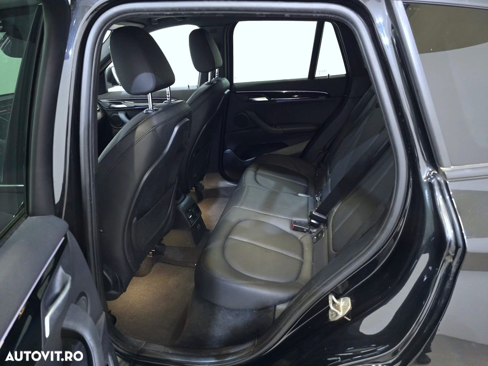 BMW X1 xDrive25e Sport Line - 12