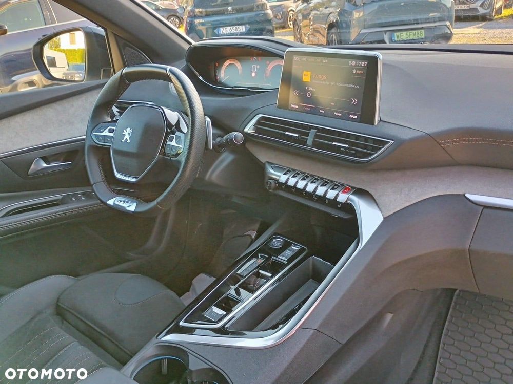 Peugeot 5008 - 16