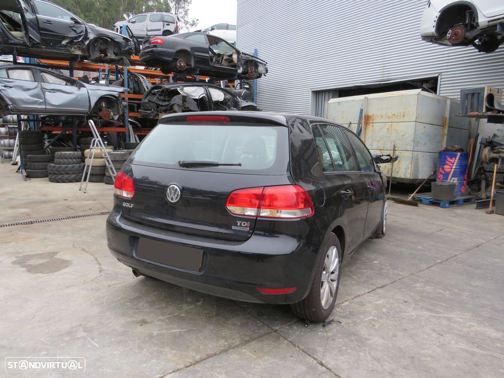VOLKSWAGEN GOLF VI 1.6 TDI (105Cv) de 2016 - Peças Usadas (7955) - 4