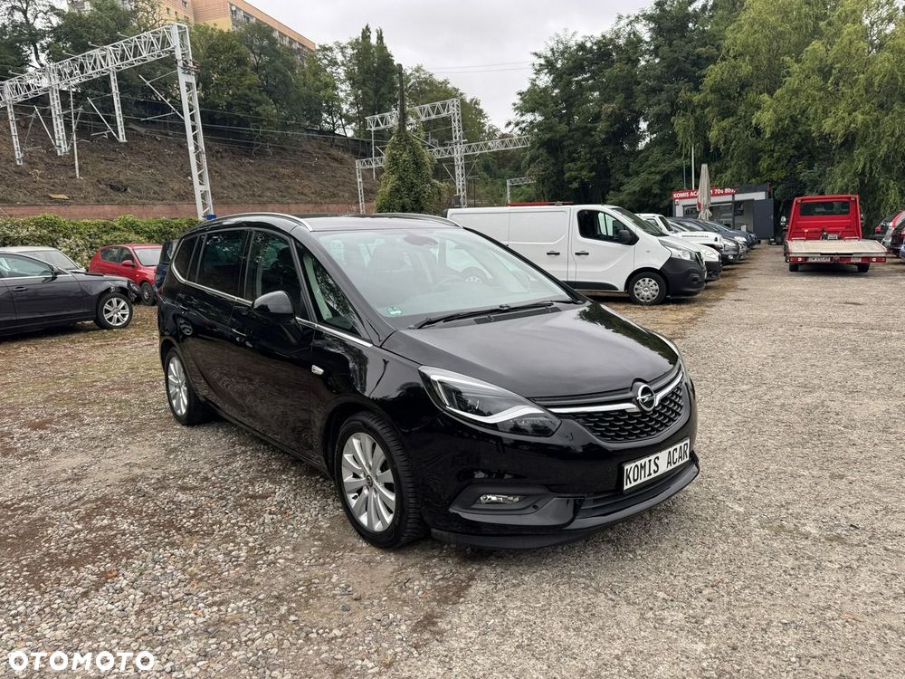 Opel Zafira - 2