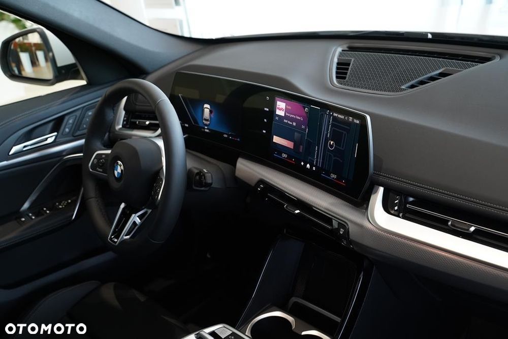 BMW X1 sDrive20i mHEV sport - 16