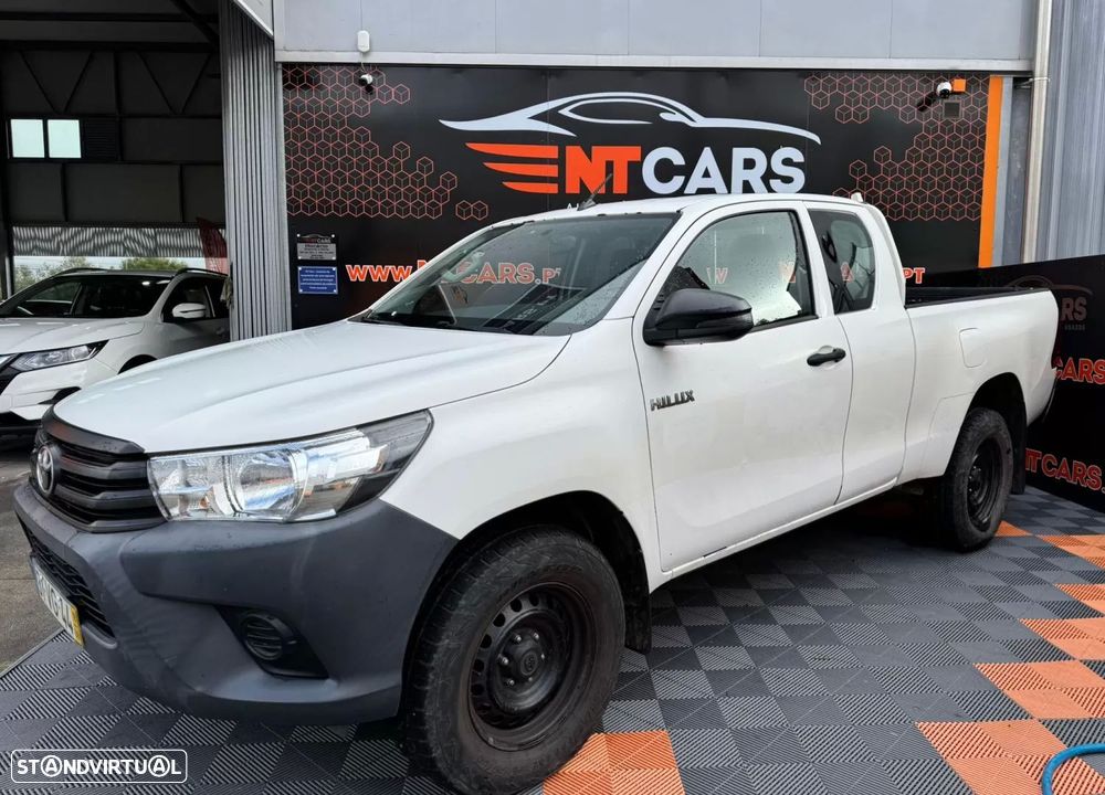 Toyota hilux 2.4 d-4d 2wd ce 3l - 1