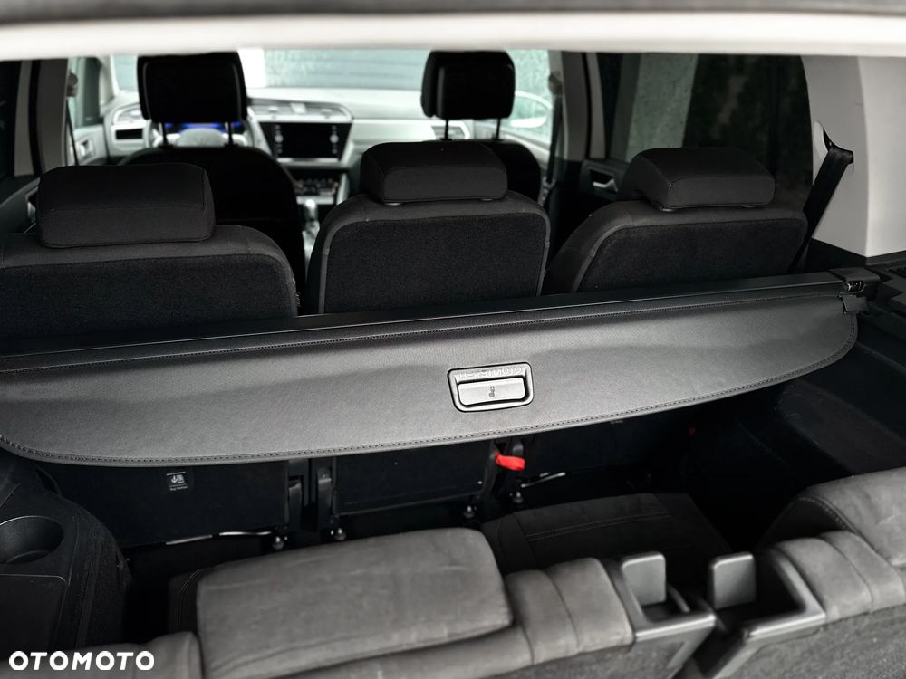 Volkswagen Touran 2.0 TDI BMT Comfortline Plus DSG - 11