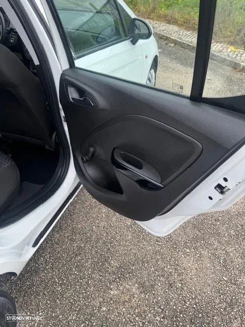 Opel Corsa 1.3 CDTi City - 15