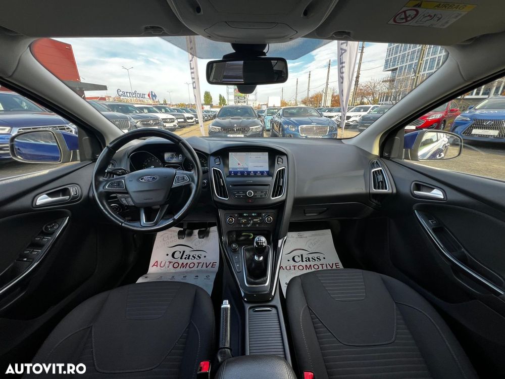Ford Focus - 4