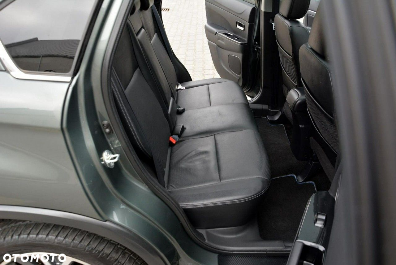 Peugeot 4008 - 16
