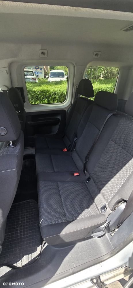 Volkswagen Caddy ver-2-0-tdi-comfortline - 11